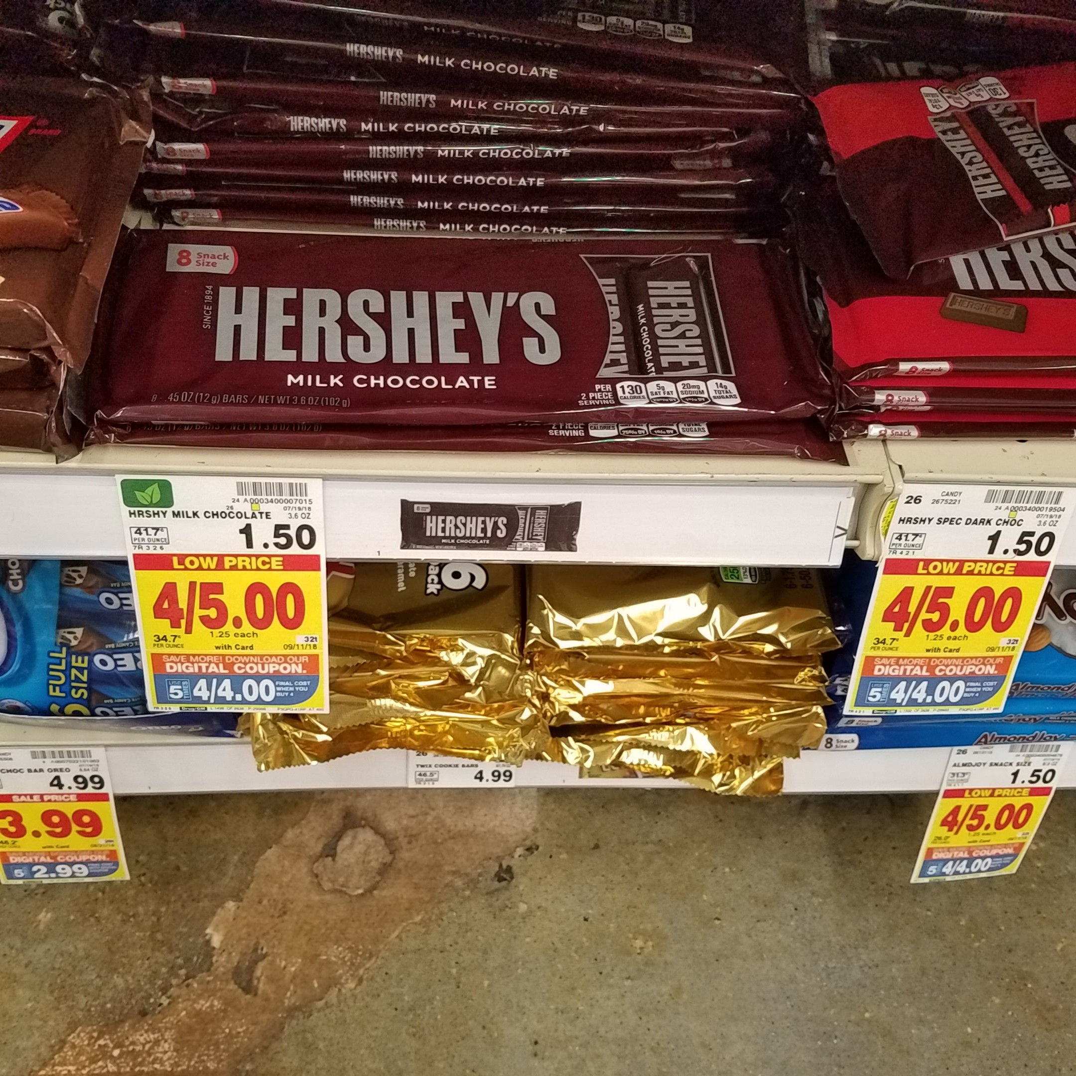 hersheys-cookies-n-creme-5-snack-size-bars-approved-food